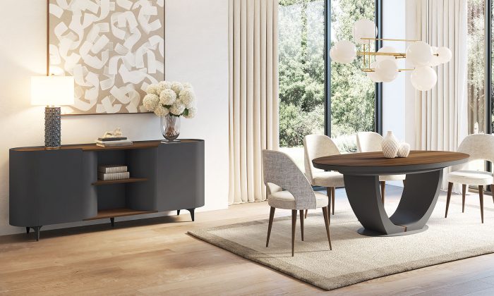 Photo d'une salle à manger avec une collection comprenant une table de repas, une enfilade et chaise. Les meubles présentent des finitions en noir mat laqué, noyer naturel et des piétements en métal doré.